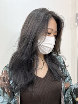 トロニー(TLONY) レイヤーカット/ラベンダーグレー　stylist/miaki