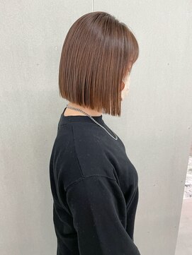 ジェム(GEM) 切りっぱなしボブ/肩上スタイル