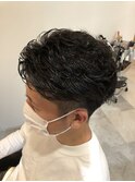 メンズクセ毛風パーマ　ビジネス　刈上げ　20代30代40代