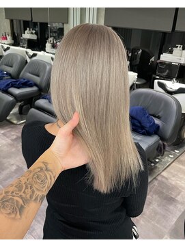 エリーツ 表参道(elyts) 【表参道elyts】ホワイトミルクティー