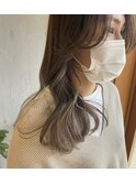 ベージュカラー
