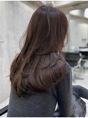韓国ヘアレイヤーロンググレーベージュ前髪パーマ黒髪