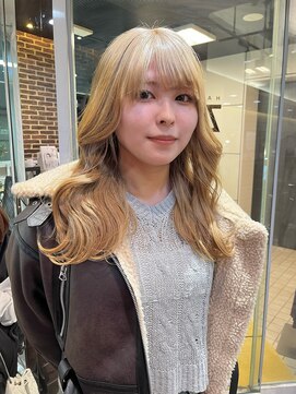 ヘアーアンドメイク ビス(HAIR&MAKE bis) 初カラーでできるイエローベージュ♪【多田　華歌】