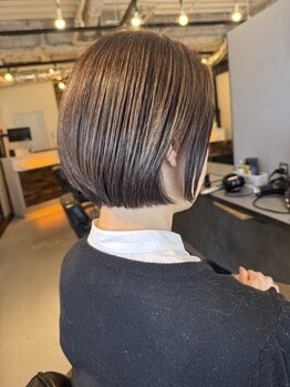 アレッタ 横浜元町(ALETTA)の写真/”大人上品な白髪ぼかし”が人気♪大人女性の髪を知り尽くしたスタイリストが理想のカラーを叶えます。