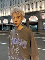 オーシャントーキョーハラジュク(OCEAN TOKYO harajuku) スパイキーベリーショートホワイトブロンド