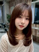 ファルベ(Farbe)&nbsp;黒髪/オリーブグレー/小顔/ココアベージュ