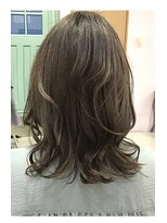 ドゥ スタイル 三国ヶ丘店(Duex Style) 大人の明るい白髪暈しカラー×ゴールドベージュ×艶やか髪質改善