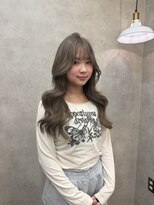 ウタリ(utari)&nbsp;ブリーチ1回で透明感【難波 桜川/ケアブリーチ】