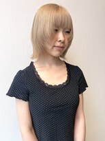 ロックス バイ マグ 松本(rocks BY MAG) ブリーチハイトーンミルクティーベージュボブレイヤーカット