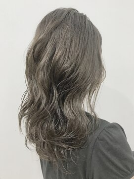 ヘアースタジオ ゼン(hair studio Zen) _大人ナチュラルロング