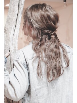 カイラ(KaiLa) SURFアレンジ