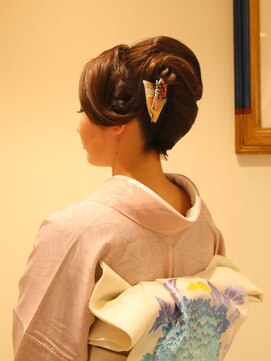 ヘアーループス 和装スタイル