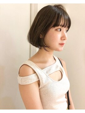 ユニオン(Union) アッシュベージュ×ミニボブ