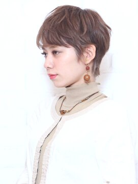 ムム(mumu) ナチュラルショート/くすみカラー/抜け感/20代30代40代50代