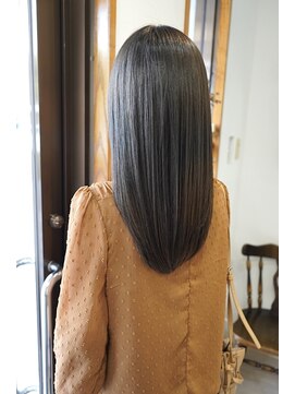 ミマール(mimar) グレージュストレートロング