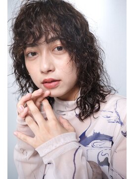 ラレイ(Lalei) 【Lalei】スパイラルパーマ×ウルフカット ミディアム