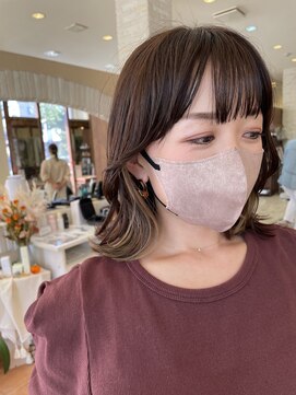 ヴィサージュオーク(VISAGE oak) 顔まわり似合わせカット+インナーカラー