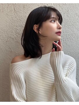 リバティ 吉祥寺(Liberty) 白髪ぼかし×ミディアムウルフ