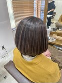 [脱白髪染め]ミニボブ×白髪ぼかしハイライト