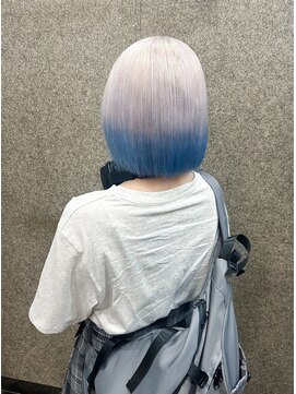 ヤド 原宿(YADO) ホワイトカラー/水色カラー/デザインカラー