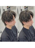センターパートウルフハイライト