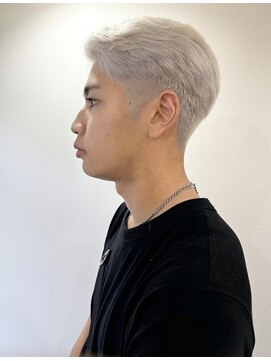 ヘアーモードケーティー 石橋店(Hair Mode KT) ホワイトブロンド