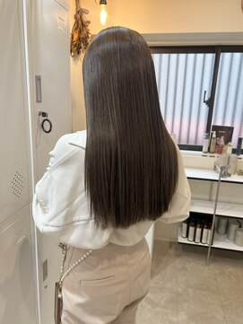 スケール(SCALE) カット/カラー/縮毛矯正(酸性ストレート)/トリートメント