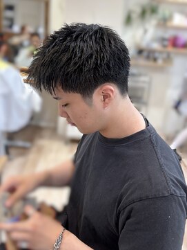 ゼスト 中野店(ZEST) 【ZEST中野/イチカ】暑くなってきたら"スパイキーショート"