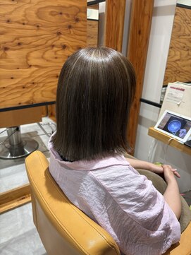 アドラーブル 松崎店(adorable) ハイライトカラー グレー