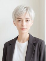 シオミエイチ タイムレス 垂水(shiomi H timeless)&nbsp;大人ショート/ピクシーカット/白髪ボカシ/山陽垂水