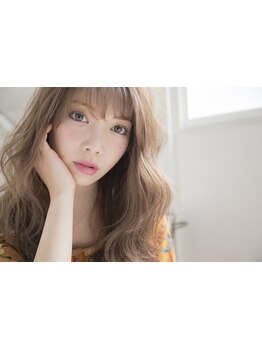 明感のある髪色が叶う！今旬のカラーと似合うカラーを融合させあなただけのカラーと出会える☆