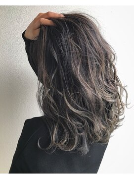 トリート 南行徳本店(TREAT) グレージュ×ハイライト