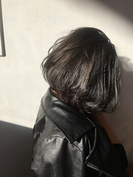 カッツ 笠岡店(CUT S) グレーカラーこなれボブ