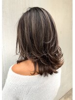 トルネード(TORNADO) チョコレートグレージュハイライトボブ