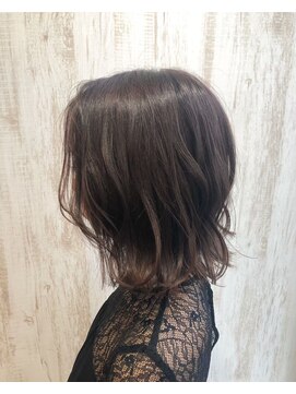 ジーナ 銀座(Zina) 【Zina 】外ハネ、ゆるまき