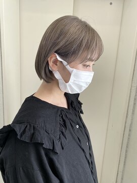 ヘアーデザイン シュシュ(hair design Chou Chou by Yone) ミルクティーベージュ&内巻きミニボブ