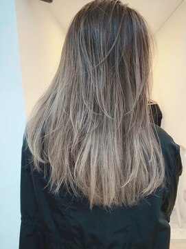 ベンジー 代々木上原店(benji) 【benji 代々木上原】ハイライトカラー　ホワイトグレージュ