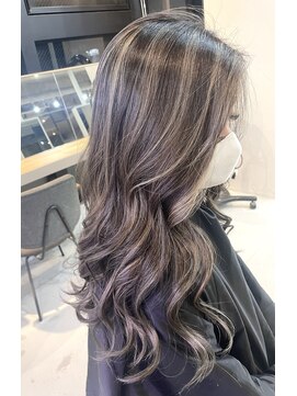 リア 近鉄八尾店(Lia) コントラストハイライト