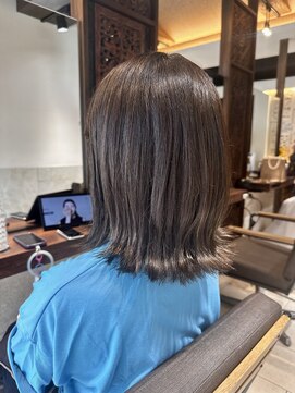 ヘアリゾート粋 ティガ 池袋店(tiga) 池袋 くびれレイヤー アッシュグレージュ