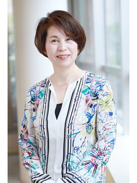 イチリン 千葉(ICHIRIN) フェミニンショートボブ