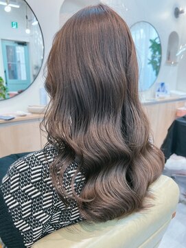 ロウバイレボ 柏(lou by revo) ミディアム/韓国風/レイヤーカット/顔回りカット/柏駅