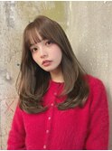 オリーブベージュ前髪ありレイヤーミディブリーチなしケアカラー