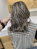 大人コントラストハイライト白髪ぼかしグレージュ