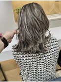 大人コントラストハイライト白髪ぼかしグレージュ