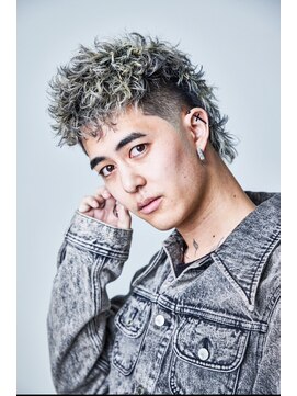 スタッグス 北千住(STUG'S) スペインカール/スパイキーショート[北千住/理容室]