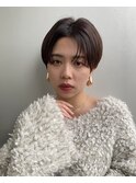 前髪あり耳掛け丸みくびれショートボブ20代30代40代50代60代