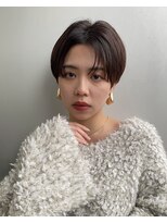 エアー 青山(AIR)&nbsp;前髪あり耳掛け丸みくびれショートボブ20代30代40代50代60代