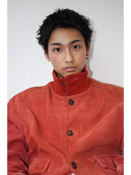 ツーダブル 大阪梅田(WW..) ツイストスパイラルパーマ波巻きスパイラル刈り上げマッシュ