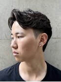 センターパート　ニュアンスパーマ　メンズショート