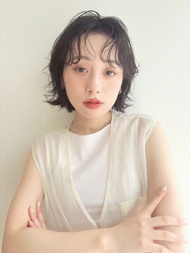 ホフ 大阪心斎橋店(F.O.F) ブリーチグレージュベージュショートボブショートレイヤー学割